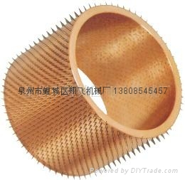 Plastic film perforating needle roller