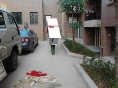 口碑好的搬家公司当属荔城区东方红搬家：家具拆装电话