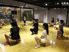 信誉良好的街舞培训就在芮孚文化 成都街舞晚班