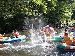 尧山大峡谷漂流_{yl}的水上漂流公司：河南漂流哪里好玩哪家好