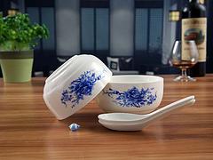 广东青花瓷碗，大量供应出售上等青花瓷日用餐具套装