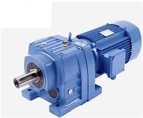 RF17配0.18KW斜齿轮硬齿面减速机模块化组合使用案例