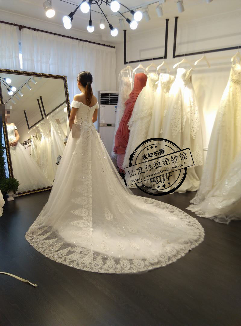 南宁兴宁区婚纱礼服在哪买