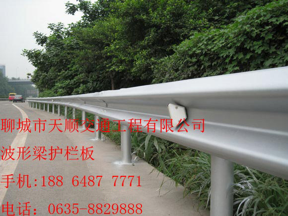 供应昭通永善防撞护栏板现货价格