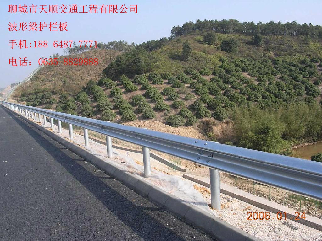昆明禄劝防撞护栏板生产厂家价格
