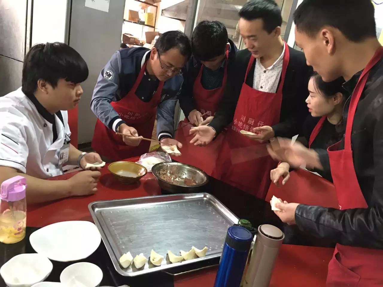 老麻抄手怎么做-哪里学习老麻抄手好-老麻抄手培训好多钱