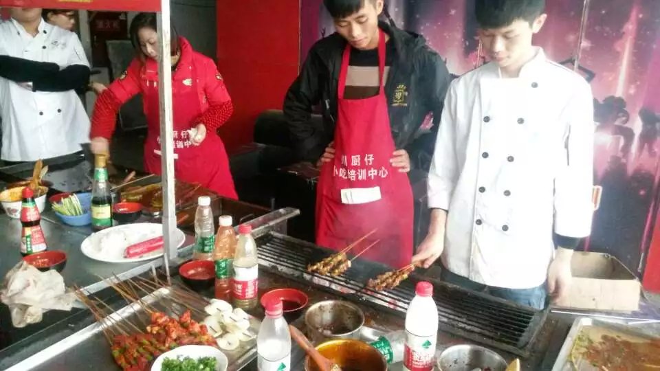 正宗烧烤培训-特色烧烤培训-学习烧烤技术