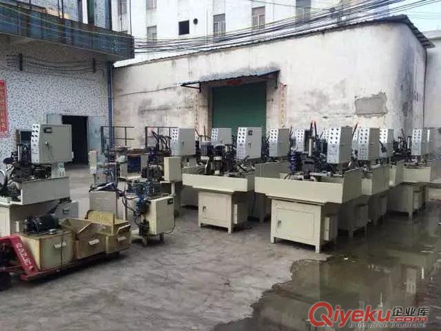 內銅座自動銑槽鉆孔機原始圖片3