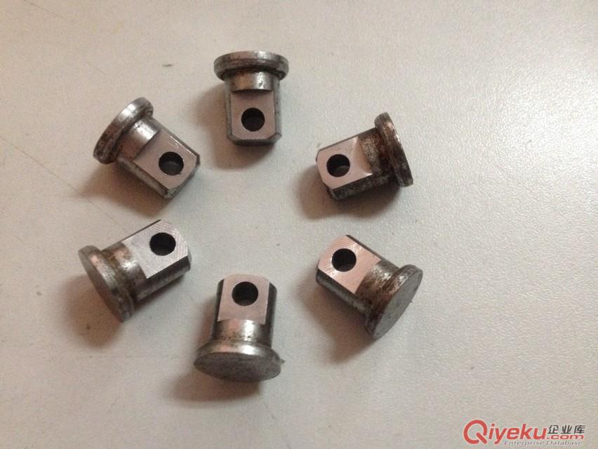 燃氣灶具零件自動銑槽銑扁鉆孔機原始圖片3