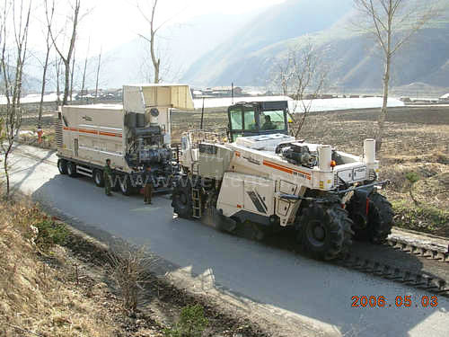 出租冷再生機2500S