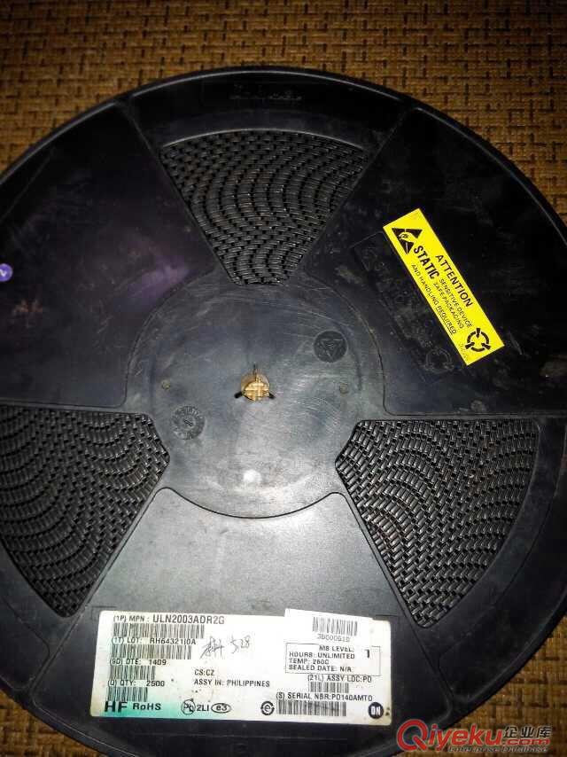 深圳布吉IC二三極管回收