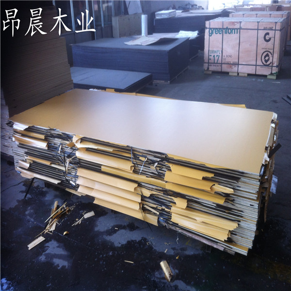 絕緣板 復(fù)合板 酚醛板生產(chǎn)原始圖片3