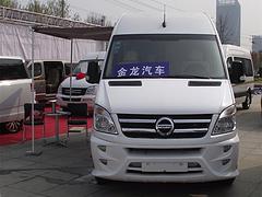 買價格公道的房車當然是到東華機電了——價位合理的房車