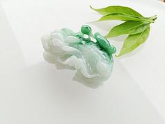 四會事成翡翠吊墜|挑選品牌好的黃翡手鐲的方法