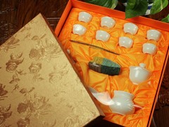 漳州哪里有供品質(zhì)好的自動吸飲水器_自動加水器