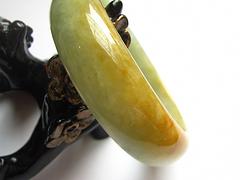 銷(xiāo)量好的紫羅蘭平安扣哪里買(mǎi)：零售紫羅蘭吊墜