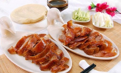信陽哪里教北京烤鴨燒烤全套脆皮烤鴨配方配料手撕板鴨