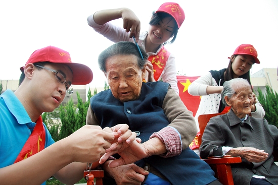 養(yǎng)老護理,南寧一心養(yǎng)老中心值得依靠