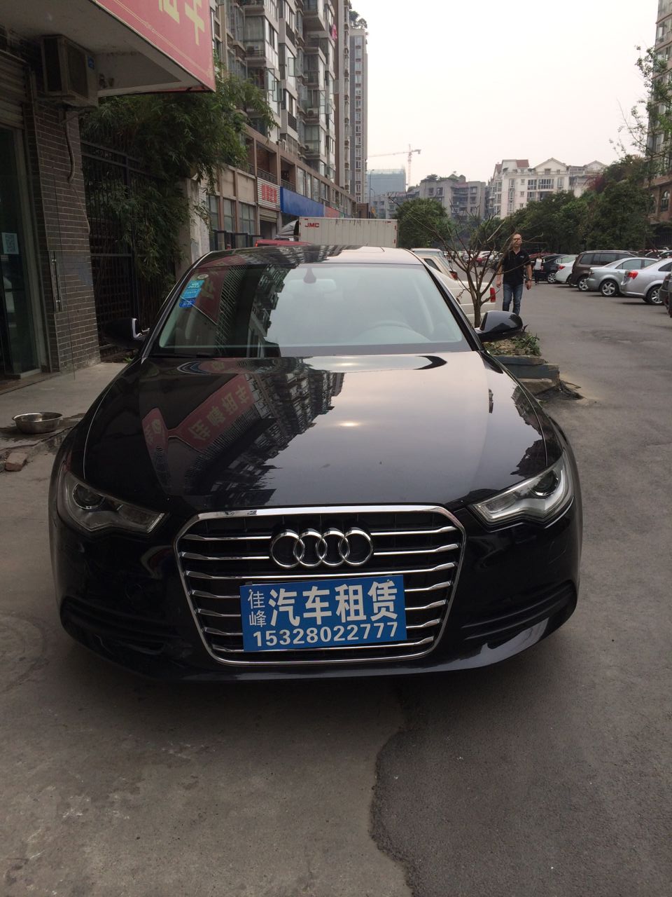 成都成华周边附近租奥迪A6L|成都接送机租车|成都会议租车