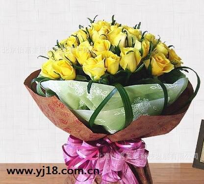 北京生日鮮花派送 北京海淀區(qū)鮮花預(yù)定 情人節(jié)玫瑰花束價格