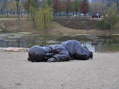 不銹鋼雕塑哪家的比較好，廠家供應不銹鋼雕塑