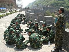 鄭州知名的學(xué)生軍訓(xùn)公司 少年軍訓(xùn)基地