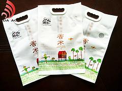 防城港自動包裝卷膜|優惠的自動包裝卷膜產自南寧華澳彩印