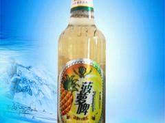 果啤代理_嶗岸酒業(yè)供應(yīng)口碑好的白瓶菠蘿啤