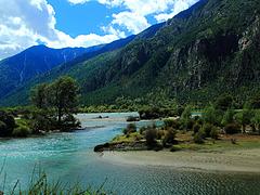 涼山彝族自治州成都拼車組團旅游，成都維盛達汽車公司_資深的拼車組團旅游公司