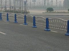 重慶地區(qū)品質(zhì)好的道路護(hù)欄|重慶道路護(hù)欄