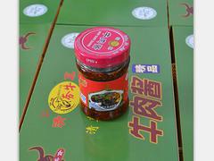 香辣牛肉醬生產廠家：伊增食品是專業(yè)的牛肉醬批發(fā)商