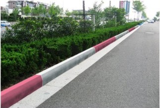 Polymer plastic barrier /fence