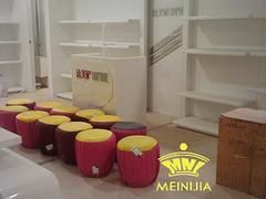 鞋展柜的價格怎么樣_福州鞋品展柜