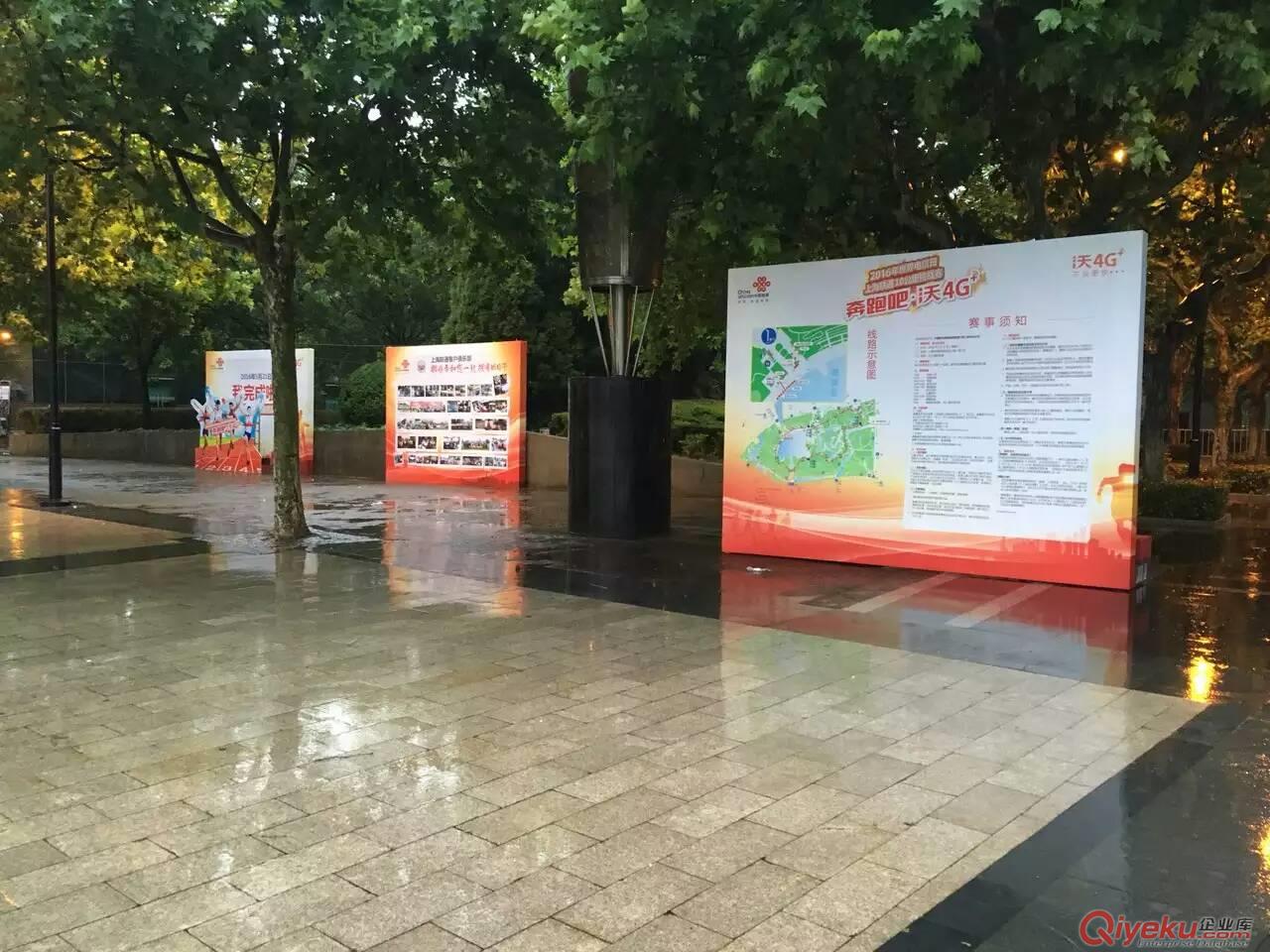 上海松江噴繪桁架背景板搭建公司  原始圖片2