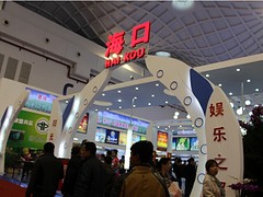 【?？趯嵒莸暮？谝繇懺O備租賃】 ?？谖枧_設備租賃