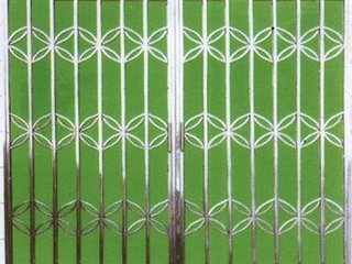 買電動(dòng)伸縮門就來鑫誠(chéng)卷閘門，福建車庫(kù)卷閘門