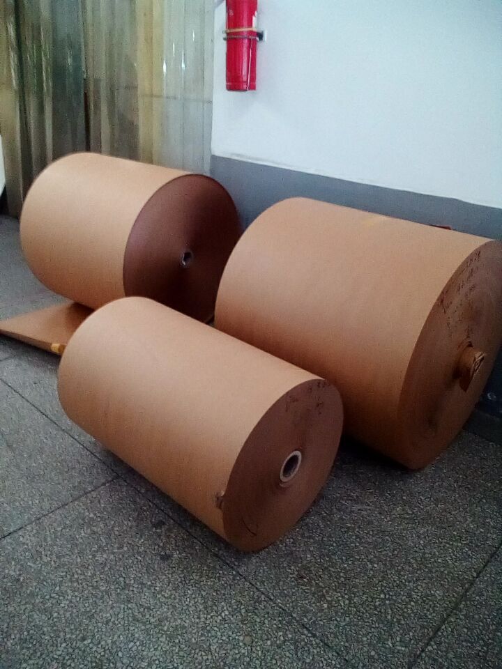 連云港金荷紙業生產進口牛卡淋膜紙，不滲水的牛皮紙杯紙原始圖片3