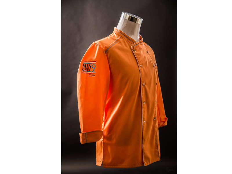 中式立領(lǐng)廚師服：山東廚師服銷(xiāo)售