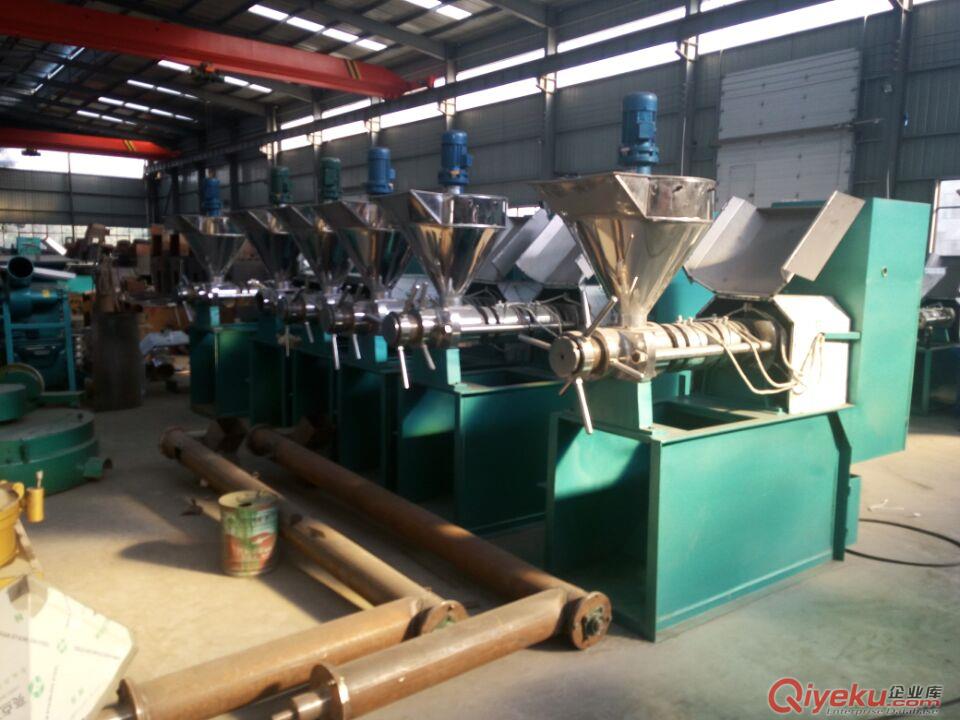 油菜籽榨油機【菜籽油榨油機】{zx1}油菜籽榨油機價格原始圖片3
