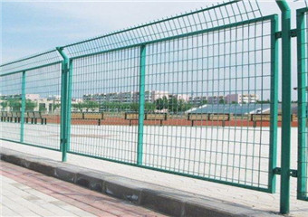 公路防護網(wǎng)，公路邊防護網(wǎng)隔離網(wǎng)，那里的好原始圖片2