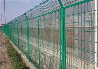 公路防護網(wǎng)，公路邊防護網(wǎng)隔離網(wǎng)，那里的好原始圖片3