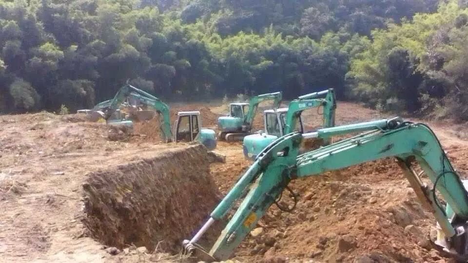 青島小挖出租|石川島小挖|小挖出租價(jià)格|小型液壓挖掘機(jī)