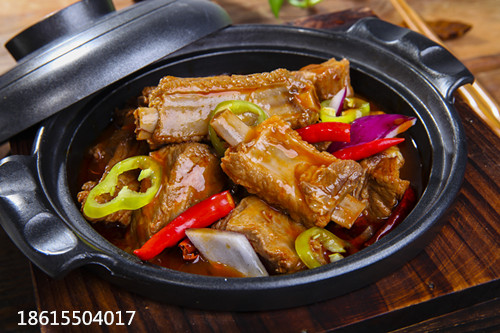 臺灣鹵肉飯在生活之中找到一些不一樣的調劑
