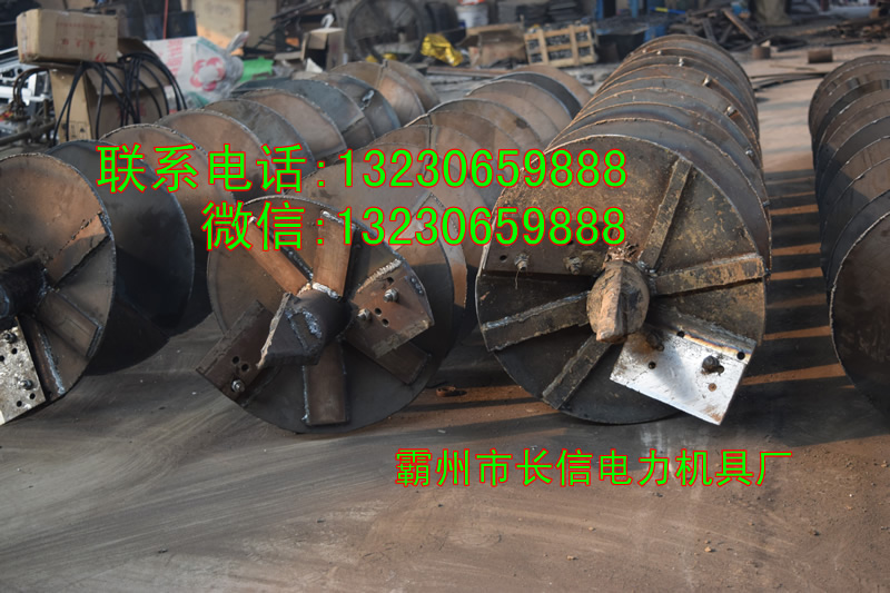 挖坑機(jī){gx}省油，操作簡(jiǎn)單，挖坑機(jī)遠(yuǎn)銷(xiāo)國(guó)外－挖坑機(jī)價(jià)格