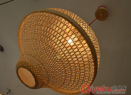 竹制創(chuàng)意臺燈