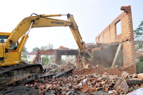 建筑物拆除|裕华区墙体拆除【泰嘉建筑】