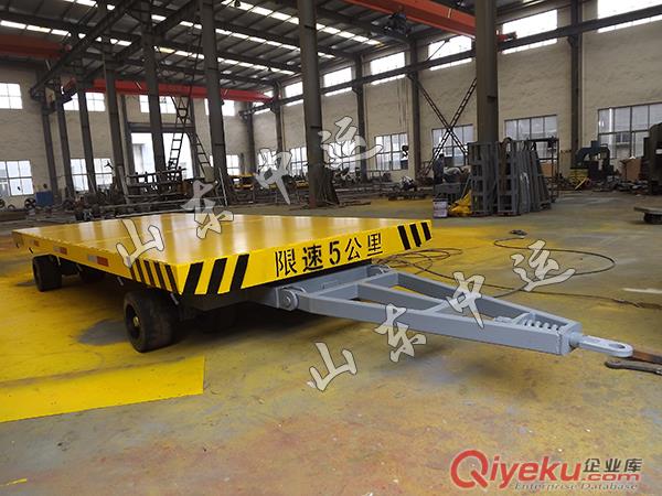 湖北生產(chǎn)定制供應(yīng)半掛平板拖車 