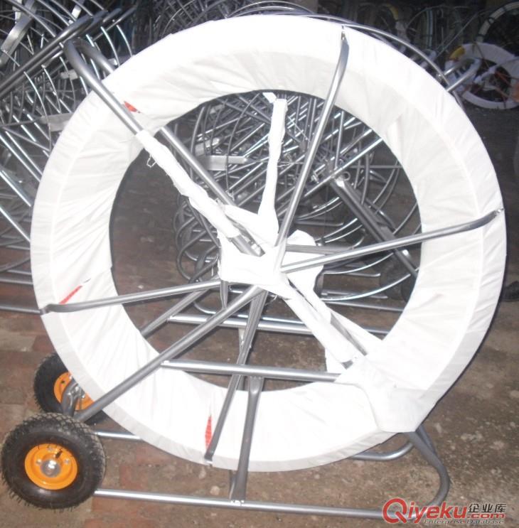 供應穿管器，管道穿線器