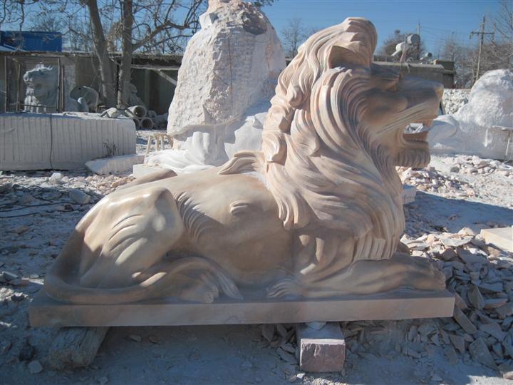 大連漢白玉石雕獅子，大連石雕獅子，大連漢白玉獅子，大連墓地獅子，大連石獅子原始圖片2