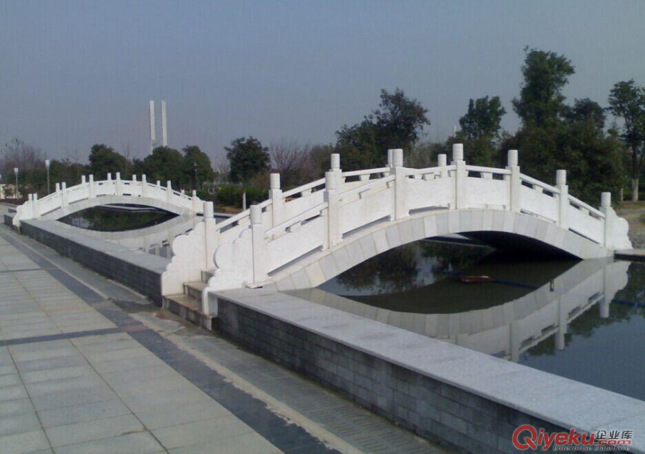 大連跌水噴泉，大連石材噴泉，大連石雕噴泉，大連石刻噴泉，大連花崗巖噴泉
